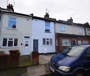 3 bedroom terraced house to rent - Photo 4