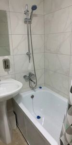 Garsoniera inchiriere zona Lizeanu - Photo 4