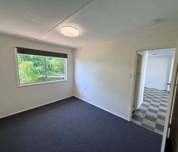 Perfect Location! - Photo 5