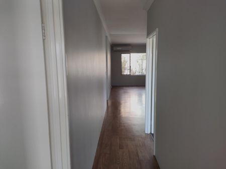 LOCATED IN THE HEART OF TREENDALE! - Photo 2