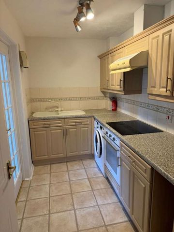 Atlantic Close, Southampton, SO14 - Photo 5