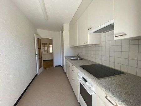 Attraktive Wohnung im Grünenquartier - Photo 4