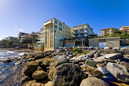 Top Floor Beachside Apartment On Ben Buckler Headland - Photo 5