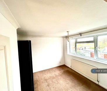 3 bedroom terraced house to rent - Photo 6