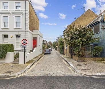 Murray Mews, NW1 - Photo 1