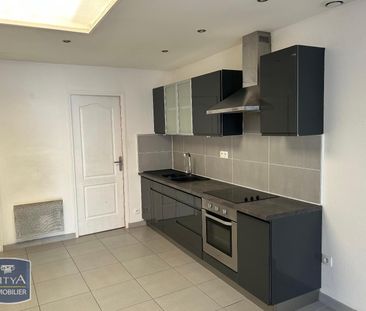 Location Maison 4 pièces 76m² ARMENTIERES 59280 - Photo 2