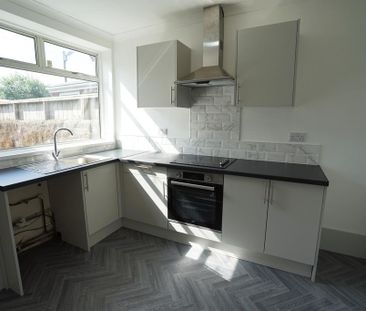 Britannia Terrace Fencehouses - Photo 2