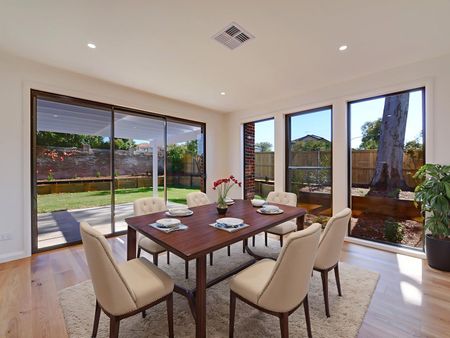 Home For Rent - Photo 4
