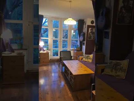 1 Bed Flat, Willow Way, W11 - Photo 2