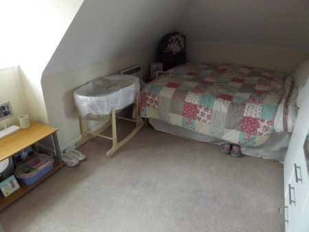 2 BED Apartment To rent - Photo 4