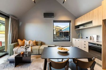 Stylish 1BR Unit at Jacks Point! - Photo 2