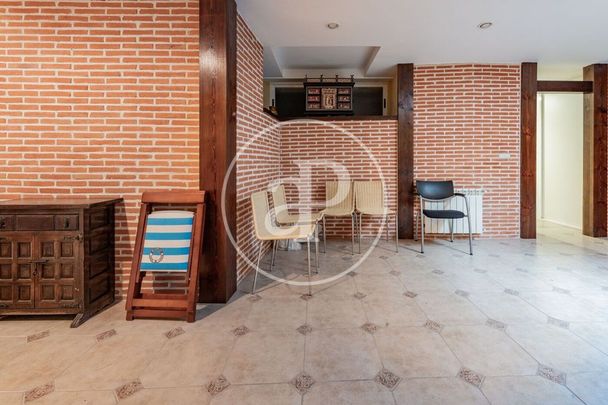 Luxury Villa for rent in Hortaleza, Chamartin, Autonomous Region of Madrid - Photo 1