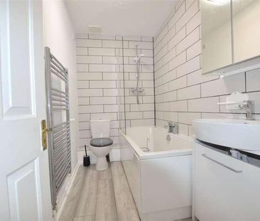 Fennells View, Stroud, Gloucestershire, GL5 - Photo 5