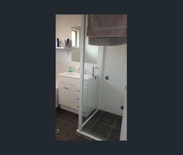 Convenient Location - Photo 6