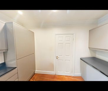 Room in a Shared Flat, Stockwell Road, SW9 - Photo 3