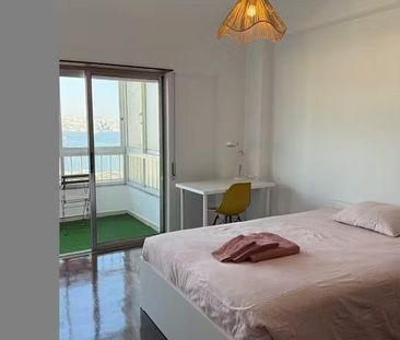 Avenida 25 de Abril de 1974, Almada, Setúbal Municipality 2800 - Photo 6