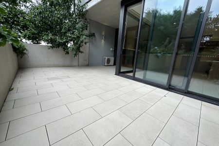 Ryde Garden ONE Bedroom Apartment For Rent!! - Photo 5