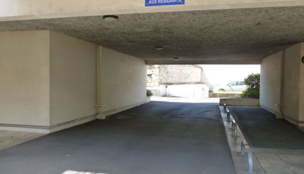 Appartement 2 pièces 62m2 REIMS 730 euros - Photo 1