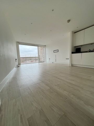 2 Bed Flat, Abbotsford Court, NW10 - Photo 3