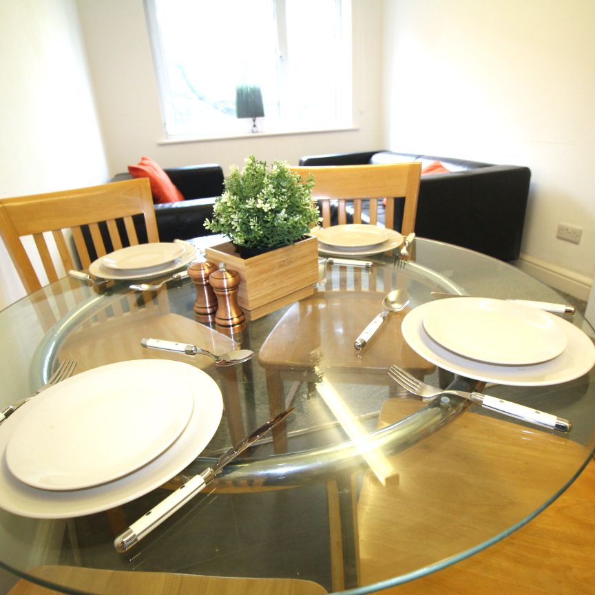 Flat 67, Samara Plaza, LS2 9DU, Leeds - Photo 1