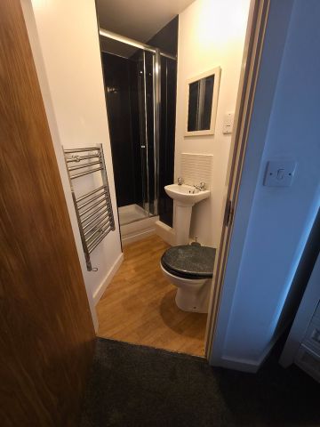 2 Bed Flat, Bouverie Court, LS9 - Photo 5