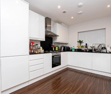 1 Bedroom Apartment - First Floor - Photo 6