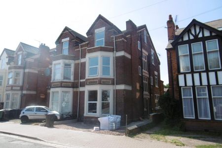 1 bedroom in a house share to rent - Photo 5