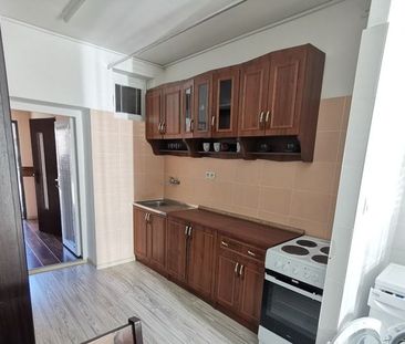 Rezervovaný! Ponúkame na prenájom 1-izbový byt - Nové Zámky - Photo 4