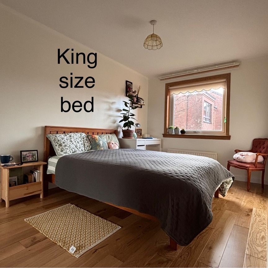 Room in a Shared Flat, Ascot Court, G12 - Photo 1