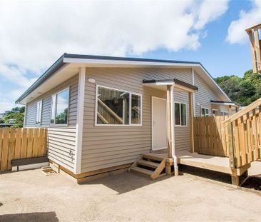 Chic 3BR New Build in Tawa! - Photo 3