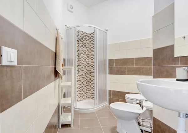 Via Stromboli, Milan, Lombardy 20144