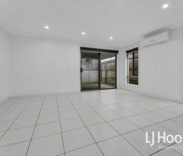 Great Location - Two Living Zones - Modern Living! - Photo 1