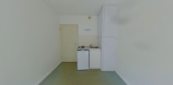 Location Appartement 1 pièce 12m² TOURS 37200 - Photo 2