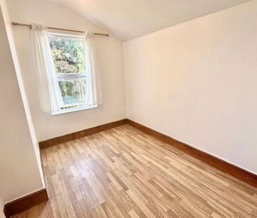 6 Bed Terraced House, Fairfield Road, BS6 - Photo 2