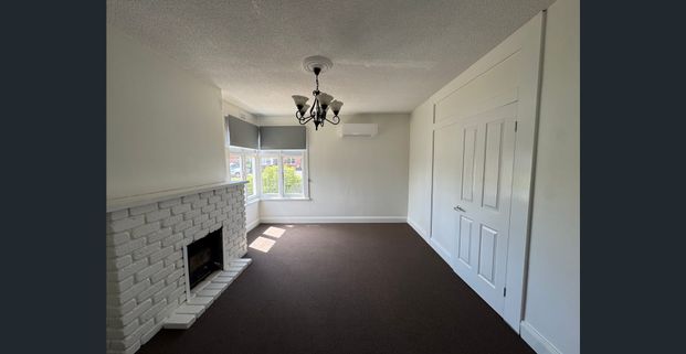 You'll Love, Living Here! - Photo 1