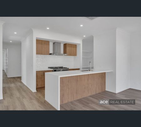 23 Smethurst Street, Tarneit, Vic 3029 - Photo 3