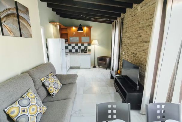 Calle Macasta, Sevilla, Andalusia 41003 - Foto 1