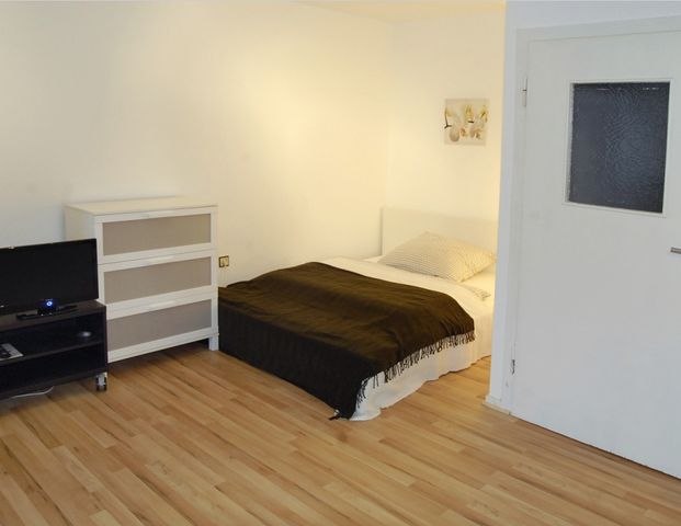 1 Zimmer in Düsseldorf - Photo 1