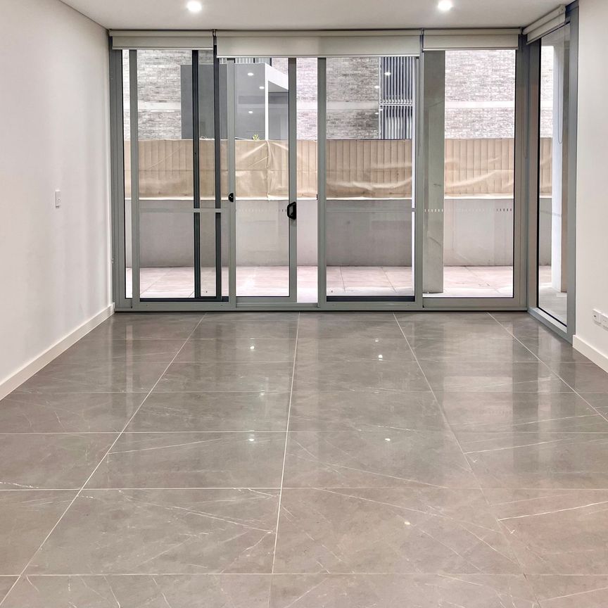 2 Bed Room APT for Rent - Photo 1