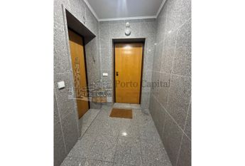 Apartamento T1 em Porto