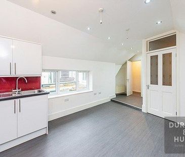 Chigwell Road, Woodford Green - Photo 2