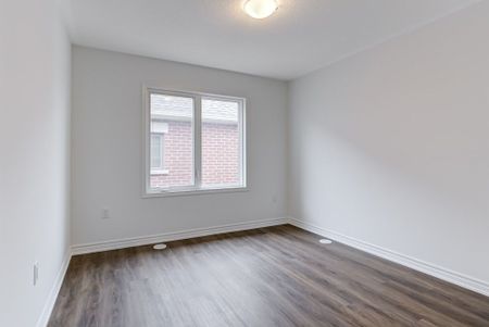 For Lease - 93 Rockface Trail, Caledon, Ontario - Photo 2