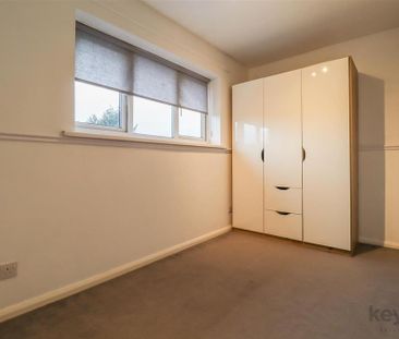 2 bedroom semi-detached house to rent - Photo 2