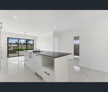 186B Haig Road, Loganlea, Qld 4131 - Photo 4