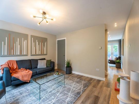 2 bedroom terraced house to rent - Photo 1