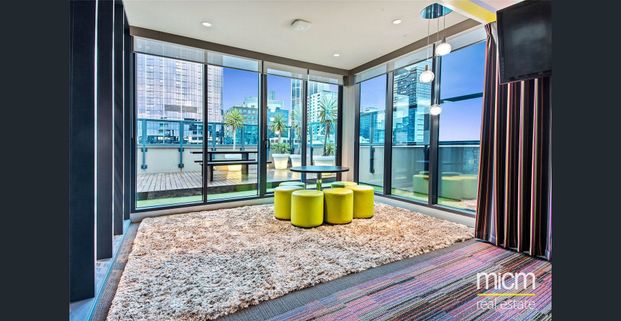 Enjoy CBD Lifestyle In This Studio Apartment That Offers More Than You Ask - Photo 1