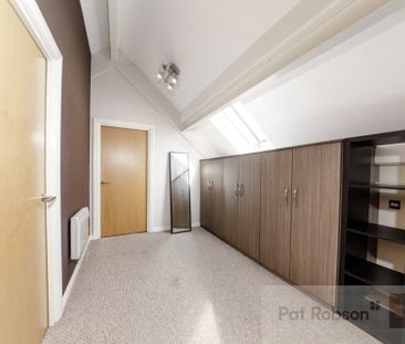 Curzon Place, Tyne and Wear - Photo 1