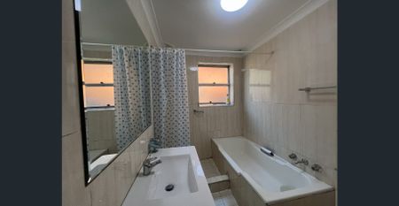 Ground Floor convenience - Photo 4