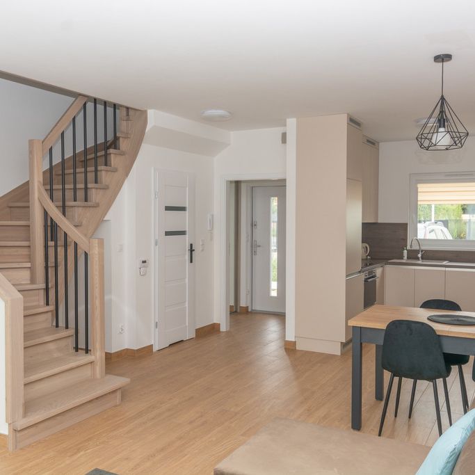 Segment na Gumieńcach 4 pok., 2 miejsca postojowe - Zdjęcie 1