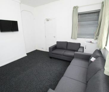 Marlborough Street, Dunkirk, Nottingham, NG7 - Photo 2